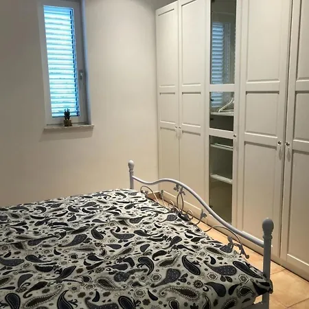 Casa vacanze Nettes Ferienhaus In Mit Privater Terrasse Jadranovo